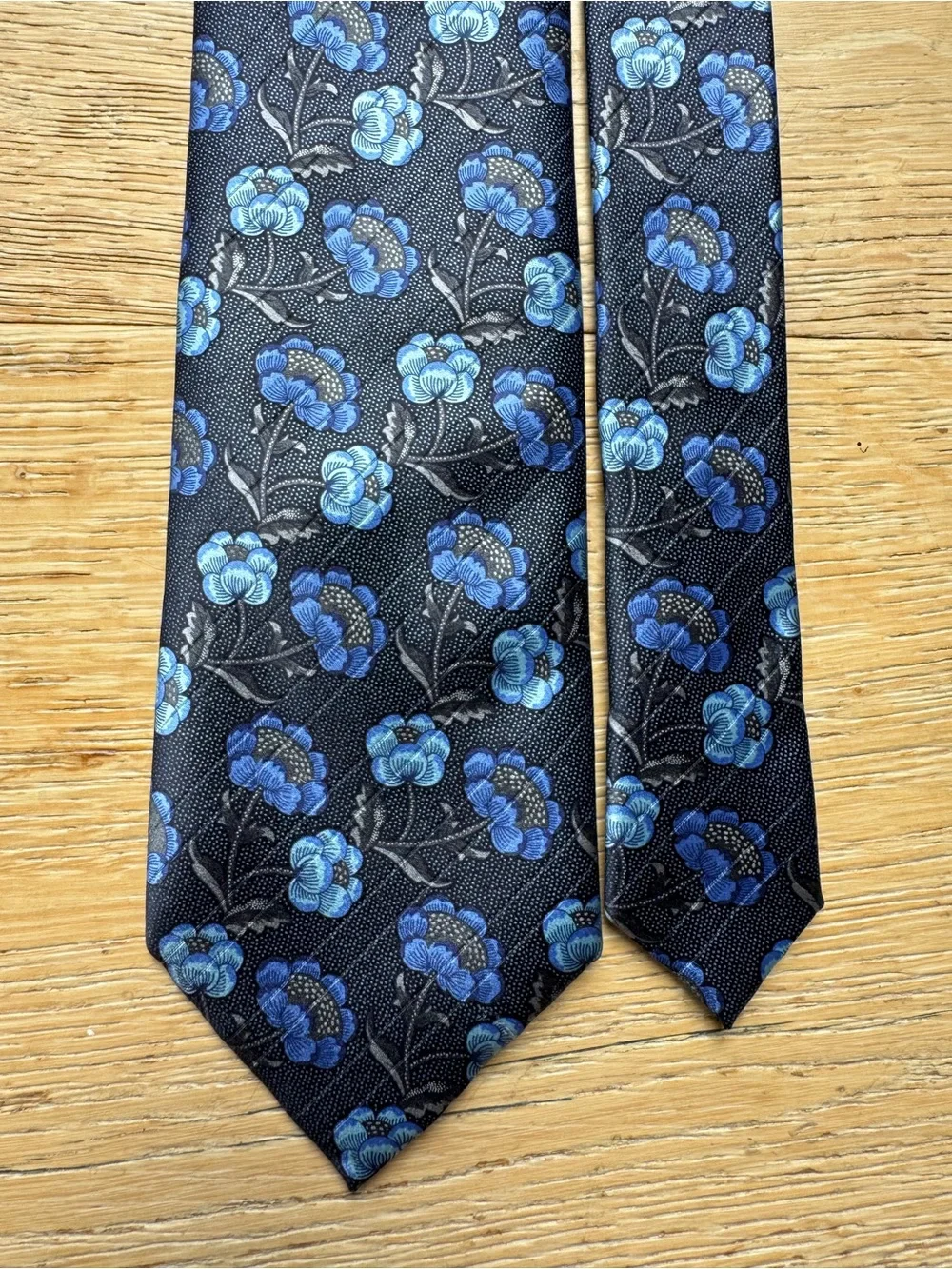 🔥ZEGNA NEW Ermenegildo Zegna Navy  Floral Silk Tie STUNNING! Italy Price Firm!